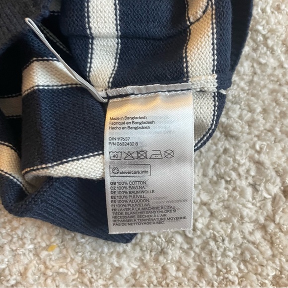 H&M Kids 100% cotton knit stripe cardigan, navy blue and white, size 6-8, NWT - Picture 4 of 5